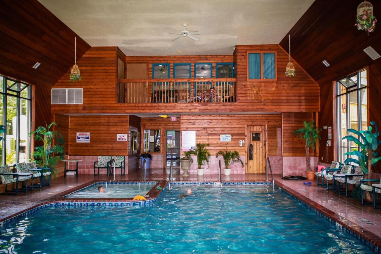 Aloha Beach Resort Wisconsin Dells Luaran gambar